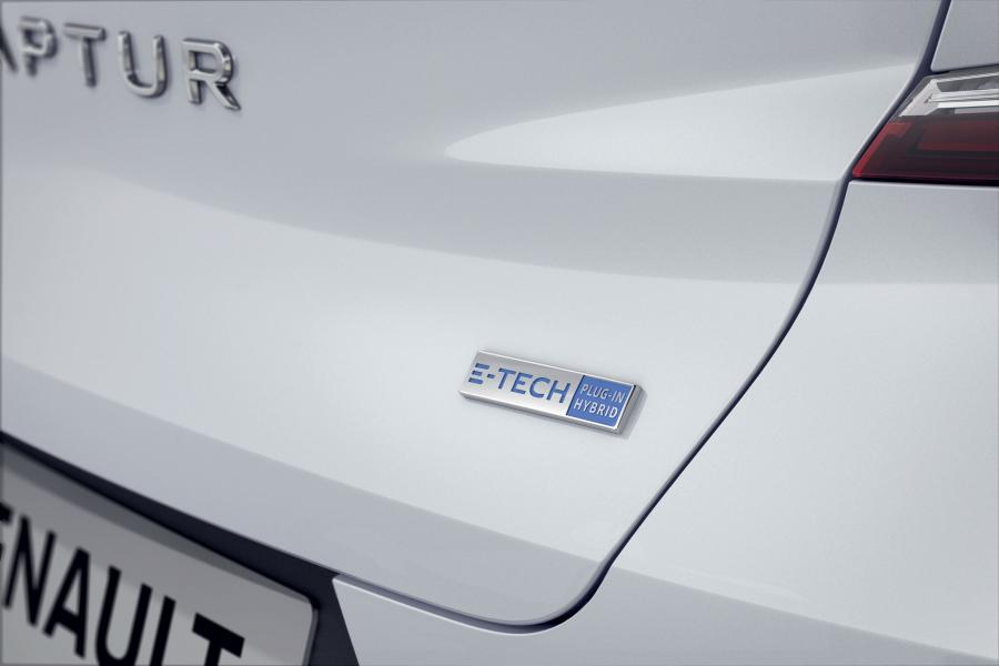 Детали экстерьера Renault Captur E-TECH 2020 года  (WW) (фото 2 из 42)